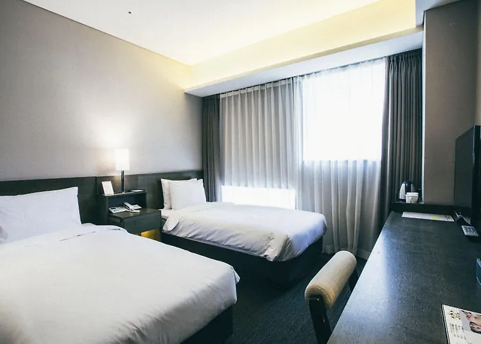 Hotel Manu 3*