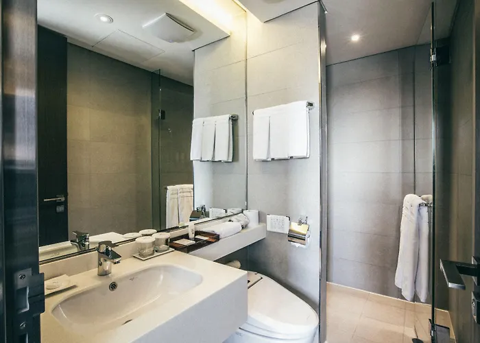 Manu Hotel 3*